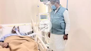 कांके: बीजेपी प्रदेश कार्यकारी अध्यक्ष, आर्किड अस्पताल में इलाजरत लोकसभा के पूर्व उपाध्यक्ष कड़िया मुंडा से मिलने पहुंचे