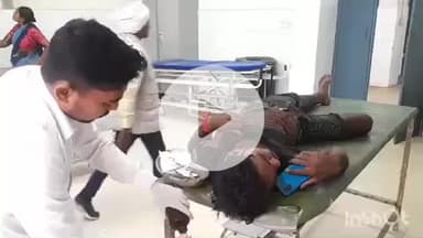 भभुआ: सैथा गांव में आपसी विवाद के चलते एक युवक को मारपीट कर किया घायल, सदर में कराया गया इलाज