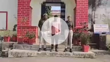 झौथरी: ऑपरेशन सुदर्शन चक्र के तहत 9 साल से फरार स्थाई वारंटी को गिरफ्तार किया, थाना धम्बोला पुलिस की बड़ी सफलता