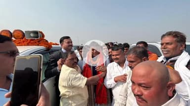 बरौनी: बिहार के पशु एवं मत्स्य संसाधन मंत्री सुरेंद्र मेहता आभार सह आशीर्वाद यात्रा में सिमरिया पहुंचे