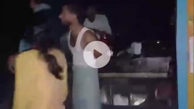 जमुई: कोल्हुआ चौक स्थित श्रृंगार गिफ्ट दुकान में बदमाशों ने लगाई आग, 5 लाख का सामान जलकर हुआ राख, CCTV में कैद हुई तस्वीर