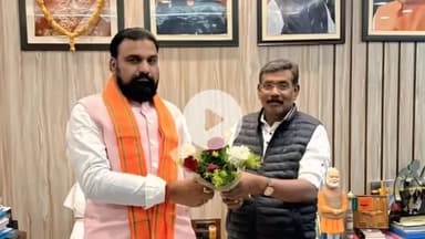 रक्सौल: रक्सौल से नवनिर्वाचित विधायक प्रमोद कुमार सिन्हा ने सूबे के उपमुख्यमंत्री सम्राट चौधरी से की मुलाकात