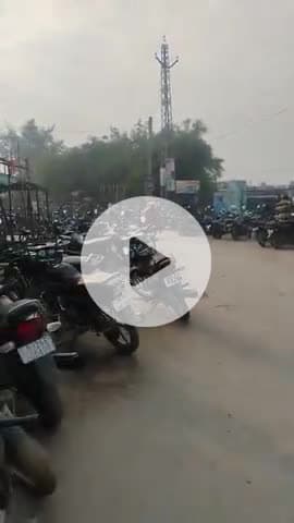 यूरिया खाद से लोग हुए परेशान लोगों
