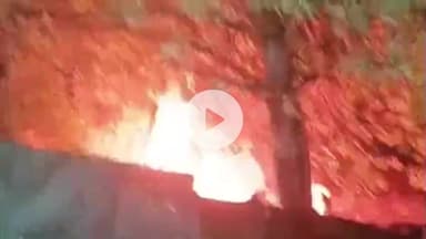 महनार: महनार में बारात के पटाखे से भीषण आग, मोटर गैराज और गोदाम जलकर खाक; लाखों का नुकसान