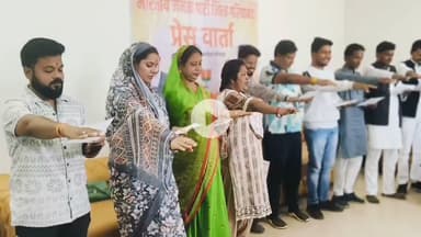 आज भाजपा जिला कार्यालय गरियाबंद में मोदी  जी के #मन_की_बात कार्यक्रम के 128वें एपिसोड को सुना।