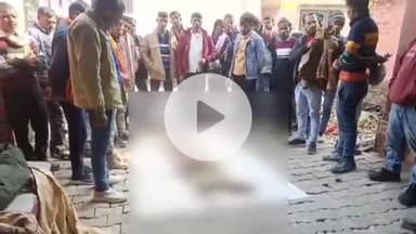 सीतापुर: कमाल सराय के पास तेज रफ्तार डंपर ने सड़क पर साइकिल को मारी जोरदार टक्कर, एक व्यक्ति की अस्पताल लाने पर हुई मौत