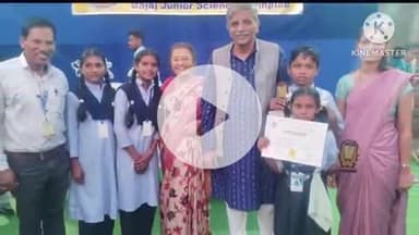 समुद्रपूर: खापरी येथील जिल्हा परिषद शाळातील विद्यार्थ्यांची उत्कृष्ट कामगिरी :विज्ञान प्रदर्शनात जिल्ह्यात तृतीय क्रमांक पटकाविला