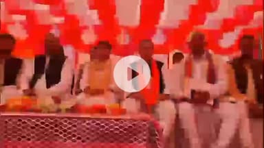 उतरौला: उतरौला तहसील अंतर्गत सादुल्लाह नगर के अचलपुर चौधरी में अपना दल की समीक्षा बैठक संपन्न हुई