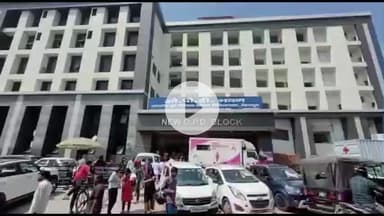 देहरादून: दून मेडिकल कॉलेज के इंटर्न भवन की चौथी मंजिल से गिरा, गंभीर रूप से घायल