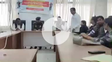 चंदौली: विश्व एड्स दिवस पर चंदौली में जन-जागरूकता कार्यक्रमों की धूम, रैली व संगोष्ठी के माध्यम से दिया गया संदेश