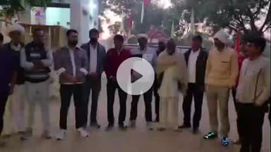 चिड़ावा: सीताराम पोसवाल के प्रदेश मंत्री बनने पर युवाओं में उत्साह, बुडानिया में भाजयुमो ने मिठाई बांटकर मनाया जश्न