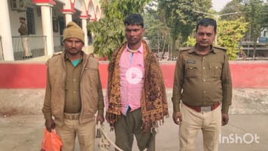 घैलाढ़: डुमरेल गांव के झारखंड टोला से पुलिस ने संजय साहनी को 30 लीटर देसी शराब के साथ गिरफ्तार किया