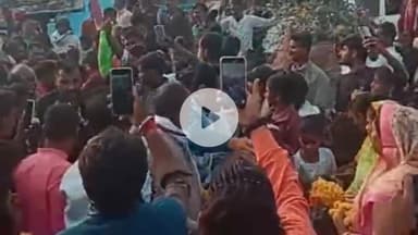 खरगापुर: एक यात्रा मां के नाम के तहत निकाली जा रही तीन दिवसीय पैदल यात्रा जगह जगह हुआ स्वागत