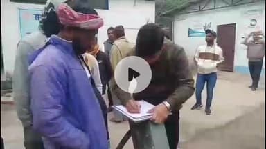 जमुई: अंबा के पास तेज रफ्तार बोलेरो वाहन की टक्कर से साइकिल सवार वृद्ध की हुई मौत, शव को लाया गया सदर अस्पताल