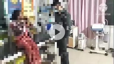 साहिबगंज: जिरवाबाड़ी थाना क्षेत्र में महिला से छेड़खानी के प्रयास के बाद मारपीट, महिला अस्पताल में भर्ती