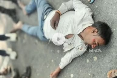 सफीपुर: सफीपुर के आसीवन थाना क्षेत्र में ट्रक की टक्कर से बाइक सवार युवक गंभीर रूप से घायल, स्थानीय लोगों ने सीएचसी पहुंचाया