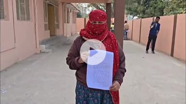 मथुरा: इंस्टाग्राम से दोस्ती कर दुष्कर्म कर अश्लील वीडियो बनाने के आरोप में विवाहिता ने एसएसपी ऑफिस में शिकायत की