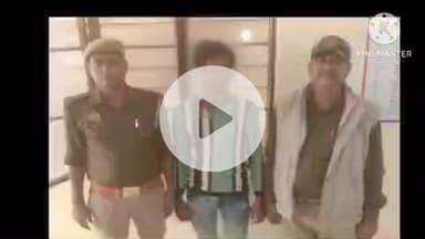 हमीरपुर: पारा गांव के वांछित अभियुक्त को गिरफ्तार कर पुलिस ने न्यायालय के समक्ष पेश किया