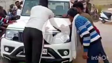 धौलपुर: वोलेरो पलटने से टला बड़ा हादसा, जनहानि होने से बची, कई बार प्रशासन को दी गई सूचना, लेकिन नहीं हो रही कोई सुनवाई