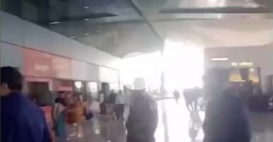 पटना ग्रामीण: नेता प्रतिपक्ष तेजस्वी यादव दिल्ली के लिए रवाना हुए, मीडिया से बनाई दूरी