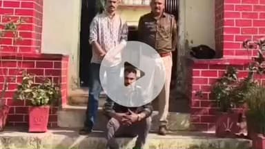 झौथरी: ऑपरेशन शिकंजा के तहत धम्बोला पुलिस की कार्रवाई, अवैध अंग्रेजी शराब तस्करी मामले में 11 माह से फरार वाहन मालिक गिरफ्तार