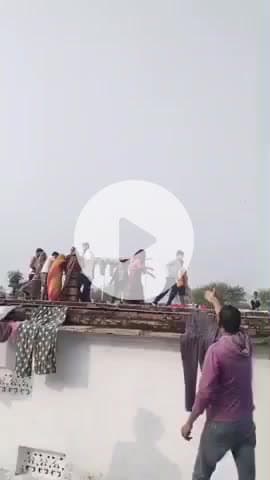 टीकमगढ़: खुशीपुरा: दो पक्षों में पुराने जमीनी विवाद का वीडियो वायरल, शासकीय शिक्षक BLO पर फंसाने का आरोप