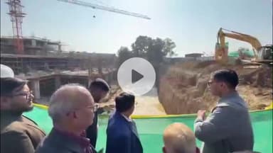 देहरादून: जिलाधिकारी सविन बंसल ने हरिद्वार रोड पर निर्माणाधीन ग्रीन बिल्डिंग का किया निरीक्षण, दी सख्त चेतावनी