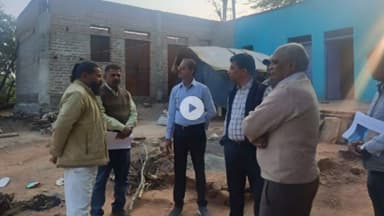 शिवपुरी: सीईओ जिला पंचायत ने सिरसौद में पीएम जन-मन आवासों का किया निरीक्षण
