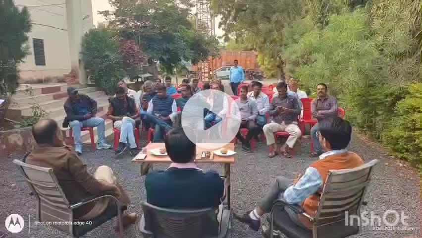 जीरन: शांति समिति की बैठक में बिट प्रभारी बदलने का मुद्दा उठा, विरोध बढ़ने पर सवाल