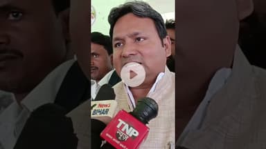 कांग्रेस कार्यालय सुपौल में भारत रत्न डॉ. राजेंद्र प्रसाद की 141वीं जयंती मनाई गई