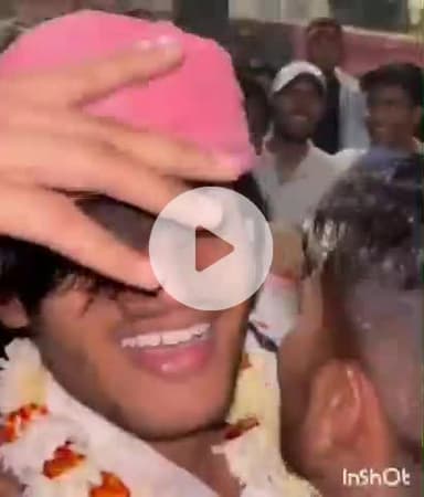 आगरा: हत्या के प्रयास में आरोपी को 1 साल बाद मिली जमानत, समर्थकों ने खंदारी बाईपास पर निकाला जुलूस, 10 गिरफ्तार, 12 नामजद