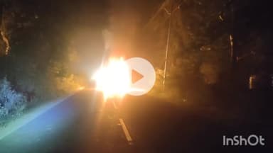 हरदोई: हरदोई में सड़क पर चलती पिकअप आग की गोला बनी, चालक ने कूदकर बचाई जान, वीडियो सोशल मीडिया पर वायरल