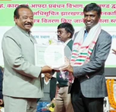 *जिला स्तरीय कार्यक्रम में 3000 से अधिक झारखंड आंदोलनकारियों को मिला प्रमाण-पत्र*

*रांची :
#