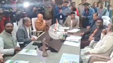 कांके: झारखंड विधानसभा में शीतकालीन सत्र को लेकर विधानसभा अध्यक्ष ने सभी दलों के साथ की बैठक