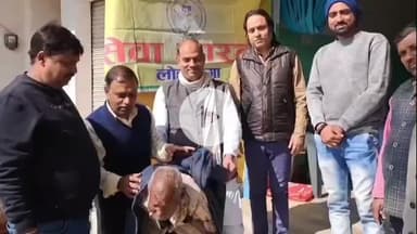 लोहरदगा: बौली बगीचा में सेवा भारती की समीक्षा बैठक, ग्रामीण स्वास्थ्य सशक्तिकरण पर जोर और जरूरतमंदों को कंबल वितरण