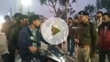 सुपौल: सुपौल रेलवे स्टेशन चौक पर यातायात पुलिस का वाहन चेकिंग अभियान, ₹60 हजार का जुर्माना वसूला