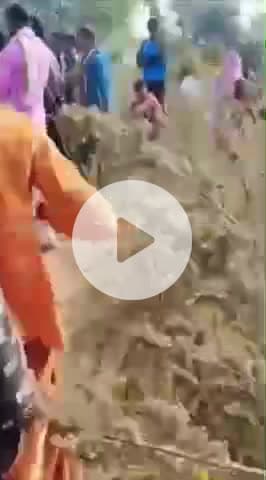 टीकमगढ़: टीकमगढ़ जिले में दर्दनाक हादसा, करंट लगने से एक व्यक्ति जिंदा जला