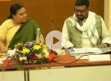 ग्रामीण विकास और पंचायती राज मंत्री दीपिका पांडेय सिंह ने मनरेगा कर्मियों के मानदेय में सीधे 30 प्रतिशत की बढ़ोतरी करने