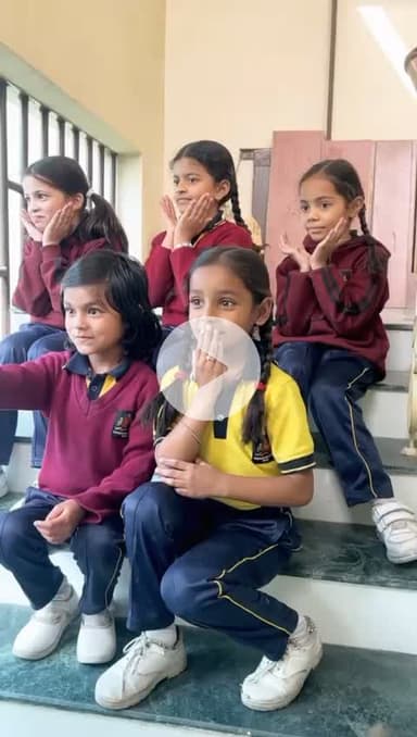 खुरई: वर्धमान पब्लिक स्कूल खुरई