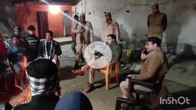 हरदोई: एसपी ने कोतवाली शहर क्षेत्र के ग्राम चित्रापुरवा में ग्राम सुरक्षा समिति के सदस्यों के साथ रात्रि चौपाल की