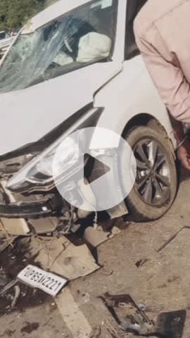 भुसावर: पथैना में कार और बाइक की टक्कर में पिता और बेटी की हुई मौत, पोस्टमार्टम के बाद शव परिजनों को सौंपा गया