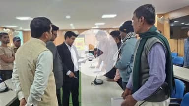 सुपौल: सुपौल जिला जनता दरबार में जिलाधिकारी ने सुनी 29 शिकायतें, अधिकारियों को त्वरित कार्रवाई के निर्देश