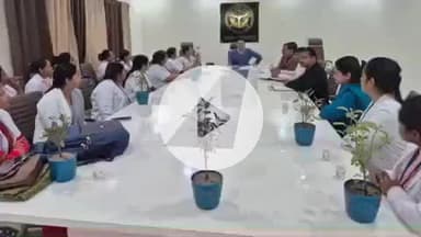 बलरामपुर: डीएम विपिन कुमार जैन की अध्यक्षता में परिवार नियोजन कार्यक्रम को सुदृढ़ बनाने के लिए एएनएम और काउंसलरों के साथ हुई बैठक