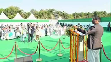 कांके: कांके रोड स्थित सीएम आवास में मुख्यमंत्री ने विभिन्न राज्यों से आए आदिवासी प्रतिनिधियों का किया स्वागत