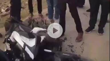 महाराजगंज: पिपरदेउरा में BJP कार्यालय के पास दो बाइकों की भिड़ंत, दो युवक गंभीर रूप से घायल