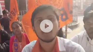 मुशहरी: लंगट सिंह महाविद्यालय में ABVP का अनिश्चितकालीन धरना शुरू
