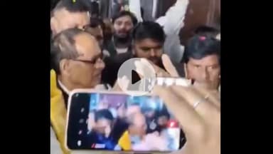 ग्वालियर गिर्द: वंदे भारत से ग्वालियर पहुंचे शिवराज सिंह चौहान, कार्यकर्ताओं ने किया भव्य स्वागत