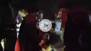 खड्डा: छितौनी में गन्ना लदी ट्रैक्टर-ट्राली की टक्कर से बाइक सवार की मौत, एक गंभीर घायल का इलाज जारी