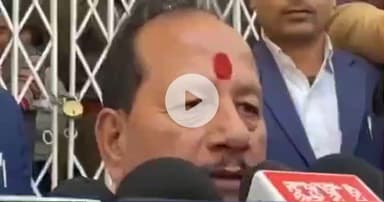 पटना ग्रामीण: तेजस्वी यादव की यूरोप यात्रा पर विजय कुमार सिन्हा ने कहा, 'विश्वासघात कर रहे हैं तेजस्वी'