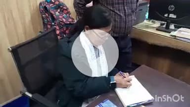 हाथरस: जिला अस्पताल की OPD में डॉक्टर ने गुटका खाए युवक को पकड़ा, अस्पताल प्रशासन ने ₹200 का लगाया जुर्माना और काटी रसीद